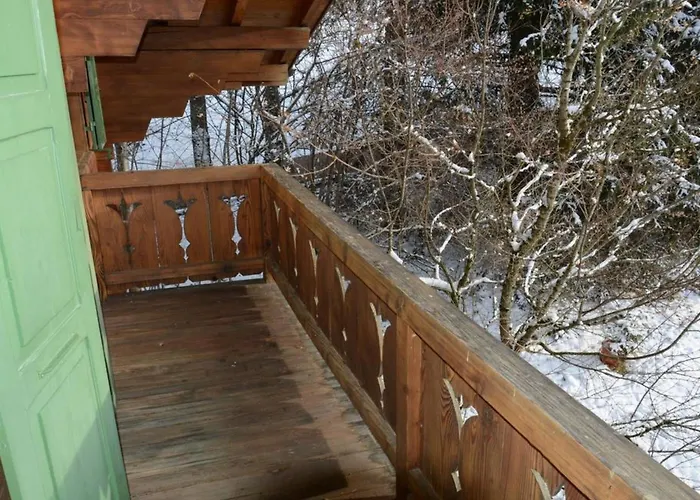 Les Erables- By Interhome